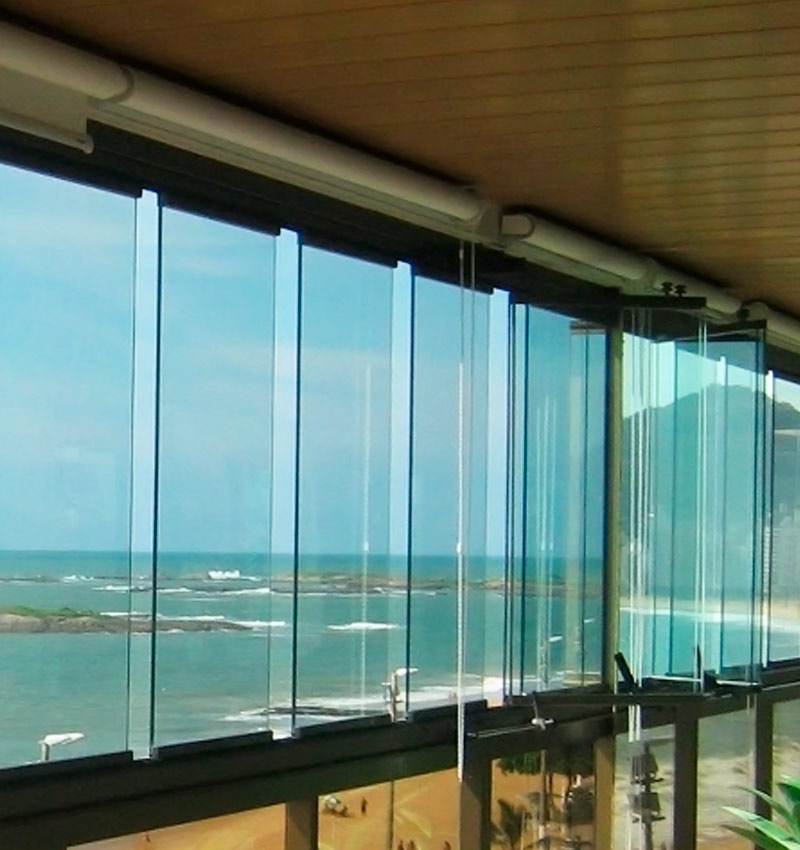 Vantagens das Cortinas de Vidro